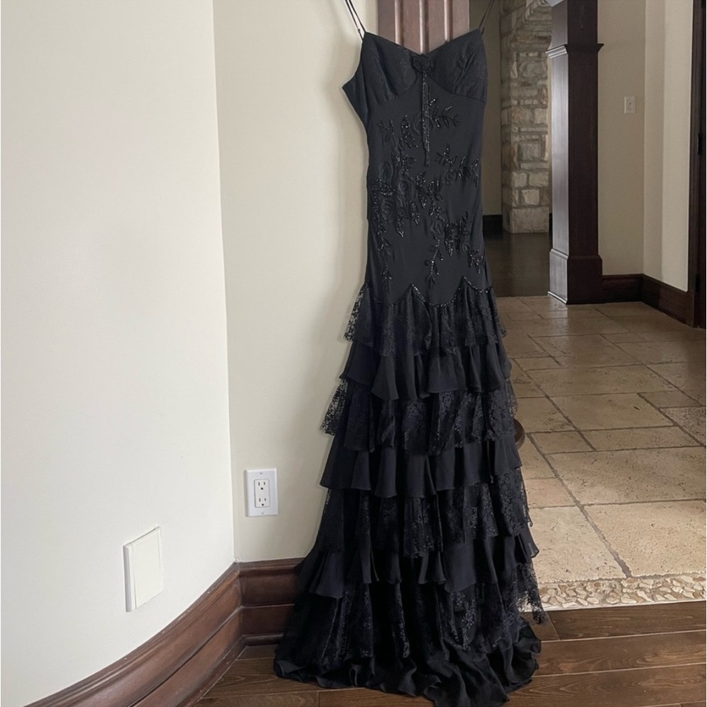 Elegant Black Ruffle-Trim Evening Dress
